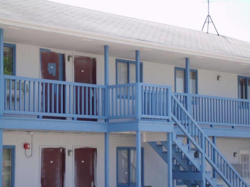 Underwood Motel Luaran gambar